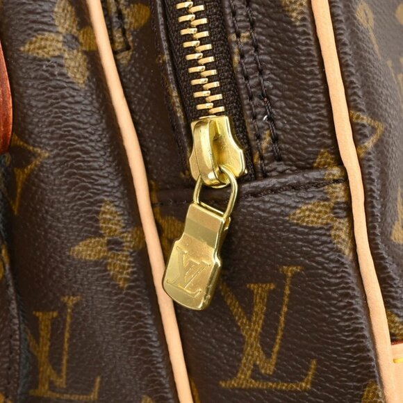 Louis Vuitton Monogram Amazon Crossbody Bag - Picture 7 of 10